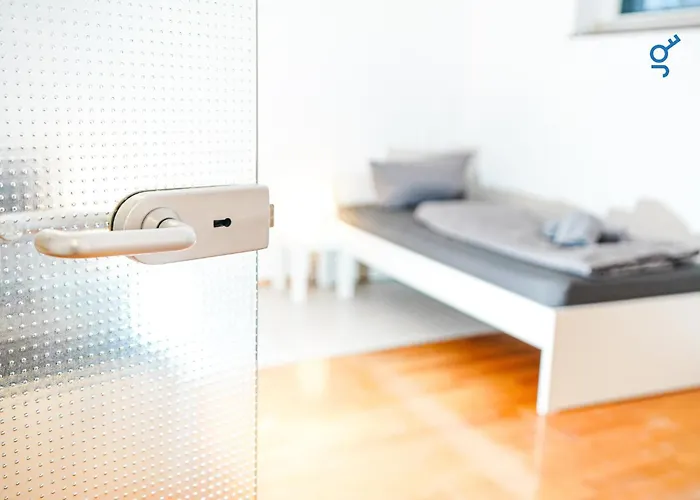 Bege Teamhome Lejlighed Solingen