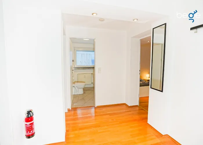 Bege Teamhome Lejlighed *